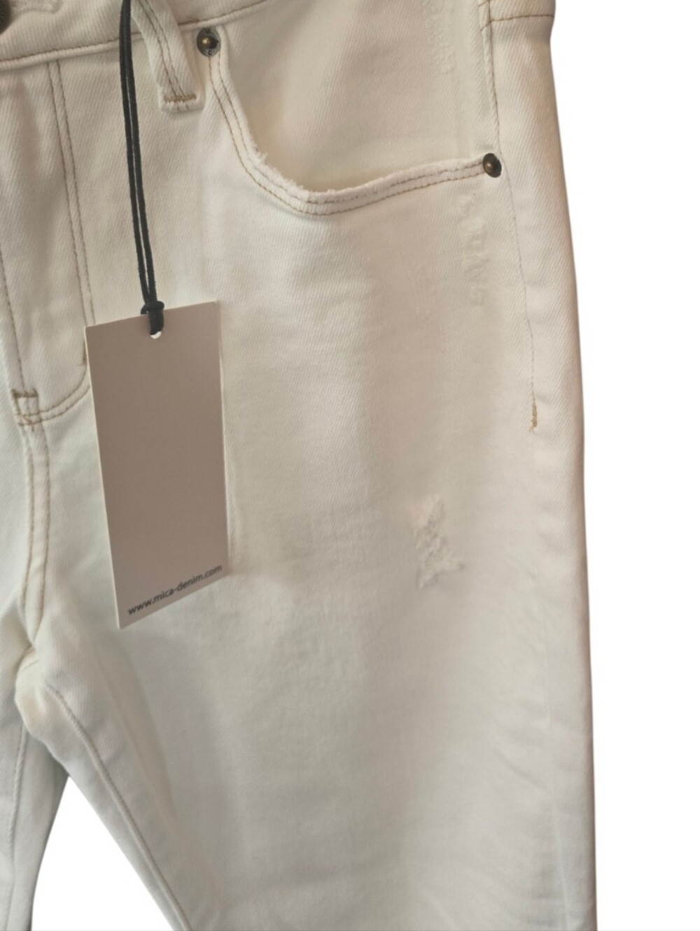 MICA Women's Straight Leg Jeans in Cream - NEW/TAGS Mid-Rise Fit lots of stretch - Picture 8 of 13